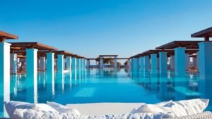 Best Luxury Seaside Hotels in Greece