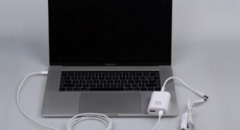 MacBook and iPad Car Chargers and Other Cool Apple Accessories