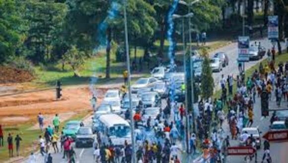 Police Disperse Protesters with Tear Gas in Abuja