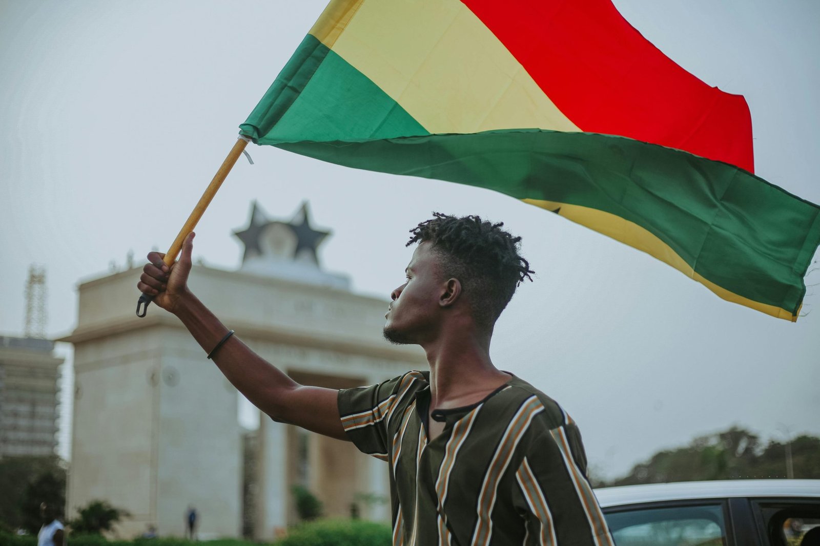 Ghana’s Economic Recovery: Inflation Drops, Cedi Rises, Exports Thrive, and IMF Fuels Progress