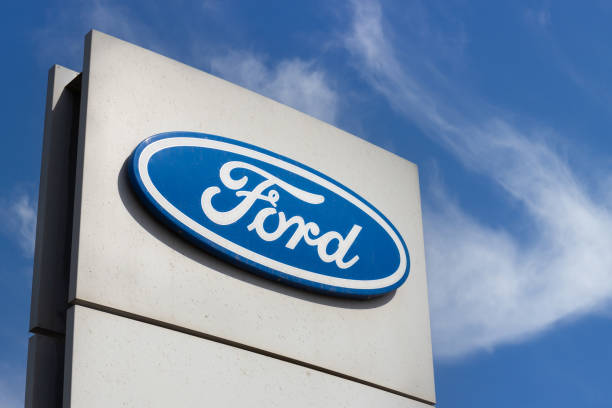 Ford Recalls 694000 SUVs Over Fuel Injector Leak
