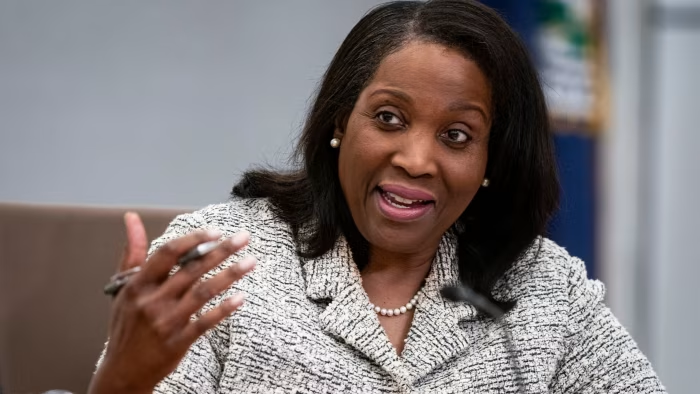 Lisa Cook Stays at Federal Reserve as Court Blocks Trump Bid