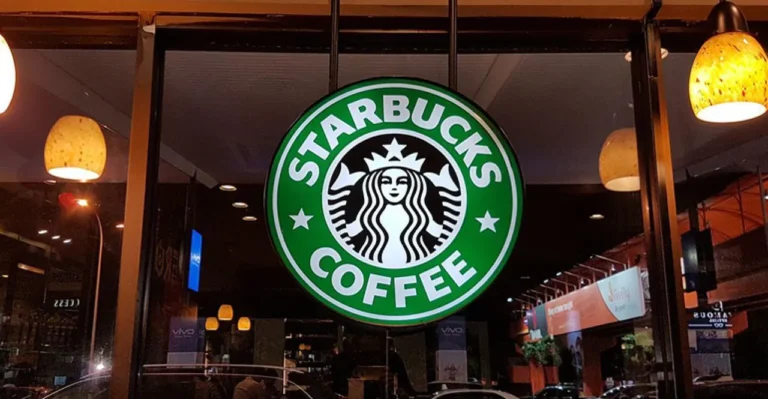 Starbucks job cuts and store closures