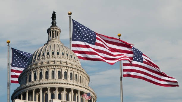US Government Faces Shutdown Due to Democrats and Republicans Dispute