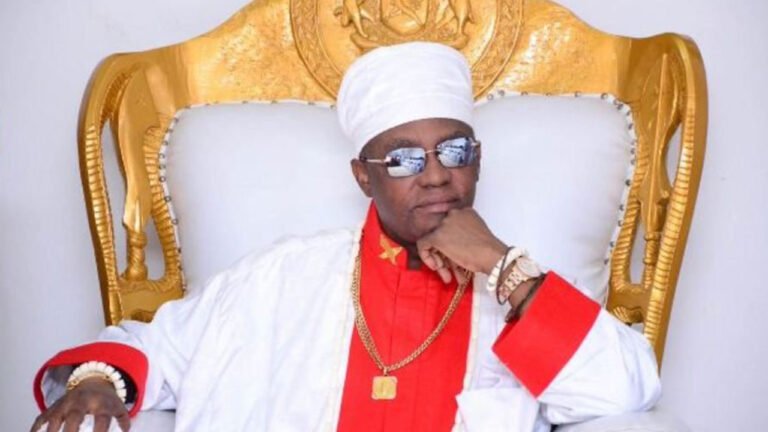 Oba of Benin Distances Palace From Assault on Pedro Obaseki