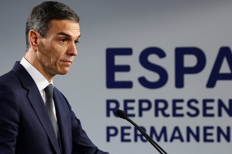 Spain social media ban